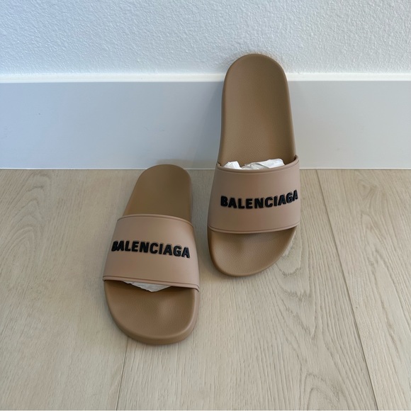 Balenciaga Shoes - Balenciaga Beige/Black Pool Slide Smooth Rubber Logo